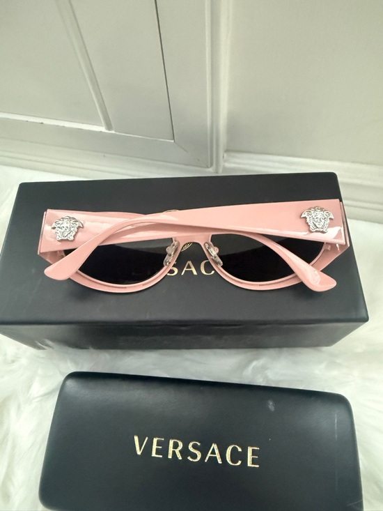 Versace VE2263 La Medusa Oval Sunglasses - Pink Sunglasses main image 6